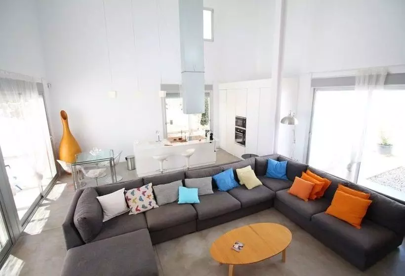هتل Villa Nathalie
