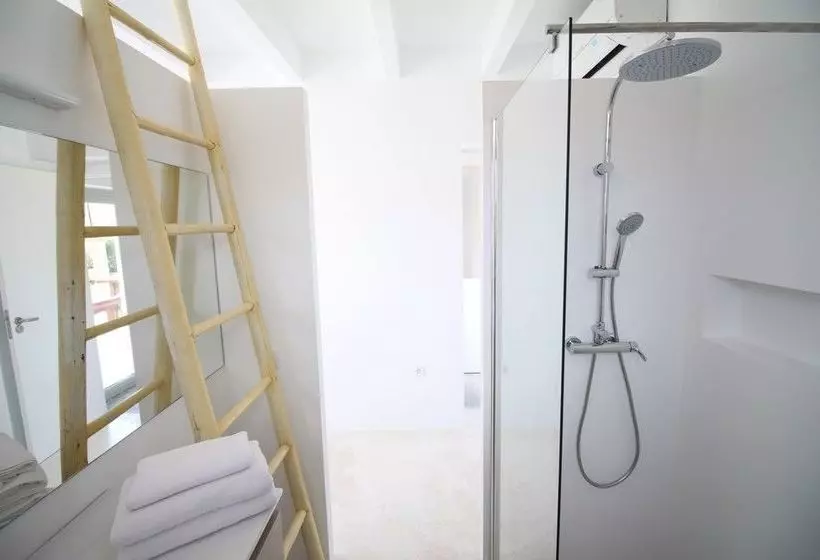 هتل Villa Nathalie