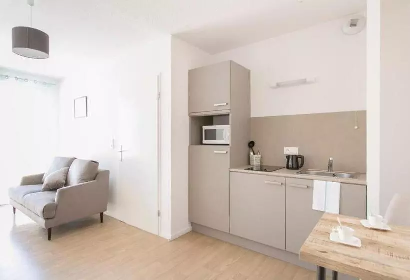 Hotelli Zenao Appart Hôtels Mulhouse