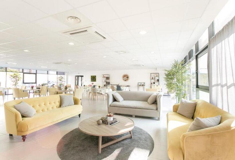 בית מלון כפרי Zenao Appart Hôtels Mulhouse