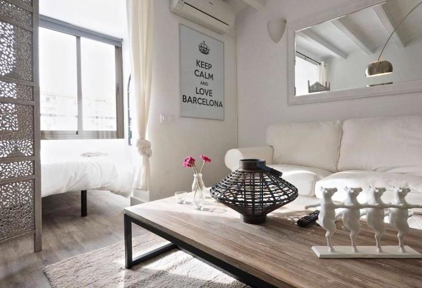 The White Flats Sant Antoni