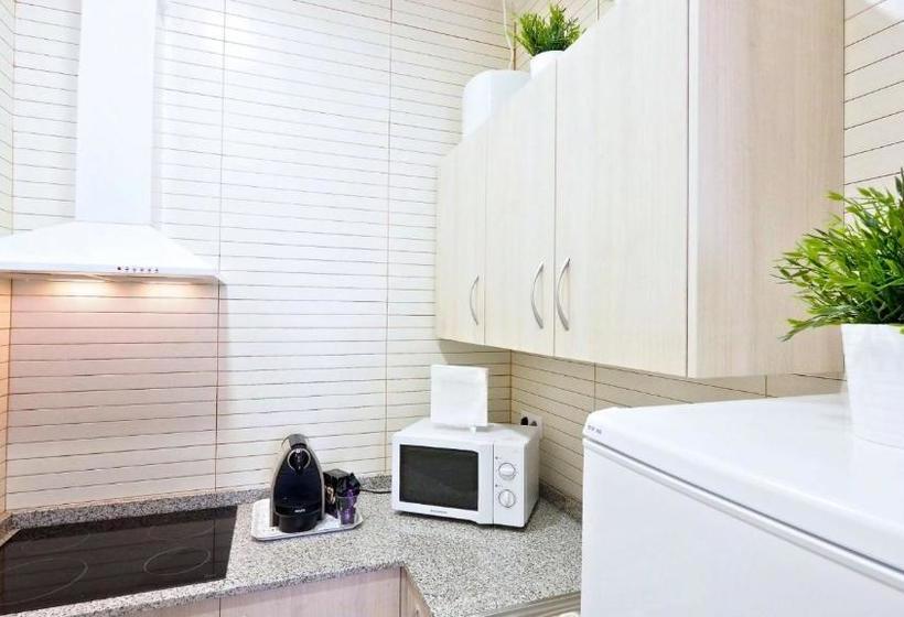 The White Flats Sant Antoni