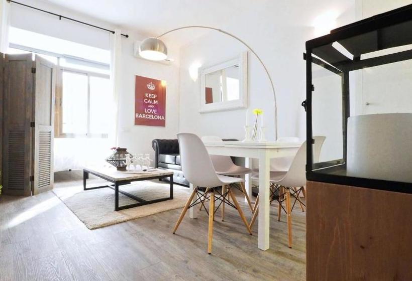 The White Flats Sant Antoni