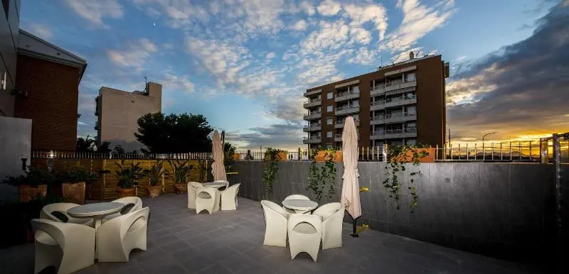Bea Beach Hostel