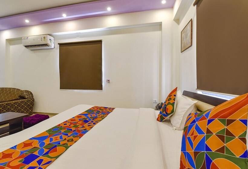 Fabhotel Crystal Inn Ii   Paldi Char Rasta