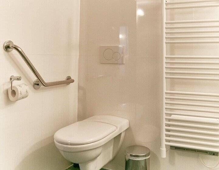 ホテル Apartments Du Louvre  Le Marais