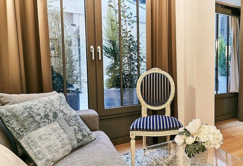 ホテル Apartments Du Louvre  Le Marais