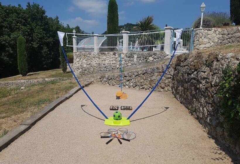 هتل B&b With Charm Quiet With Kitchen & Sw Pool