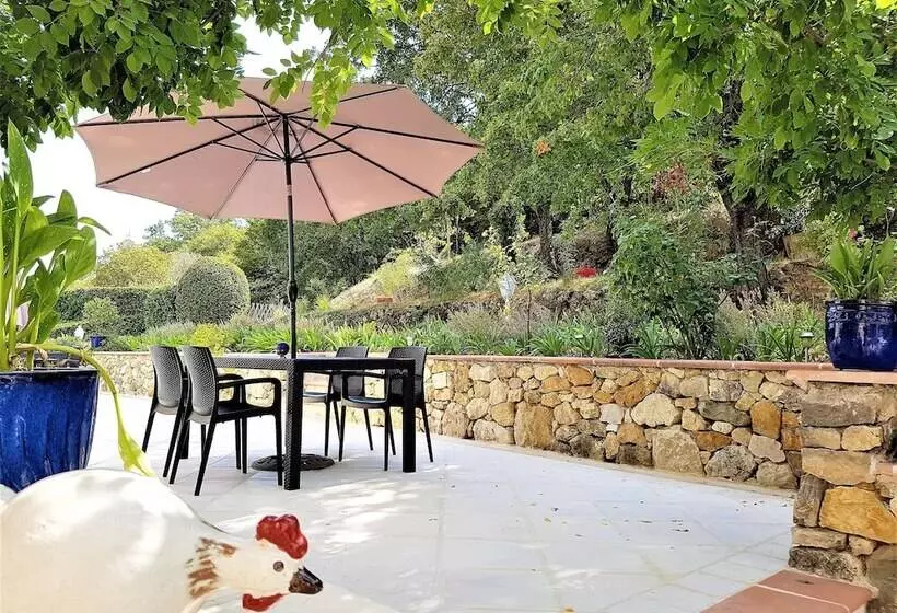 Hotelli B&b With Charm   Quiet With Kitchen & Sw Pool