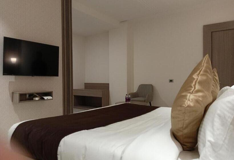 בית מלון כפרי Bk Castles