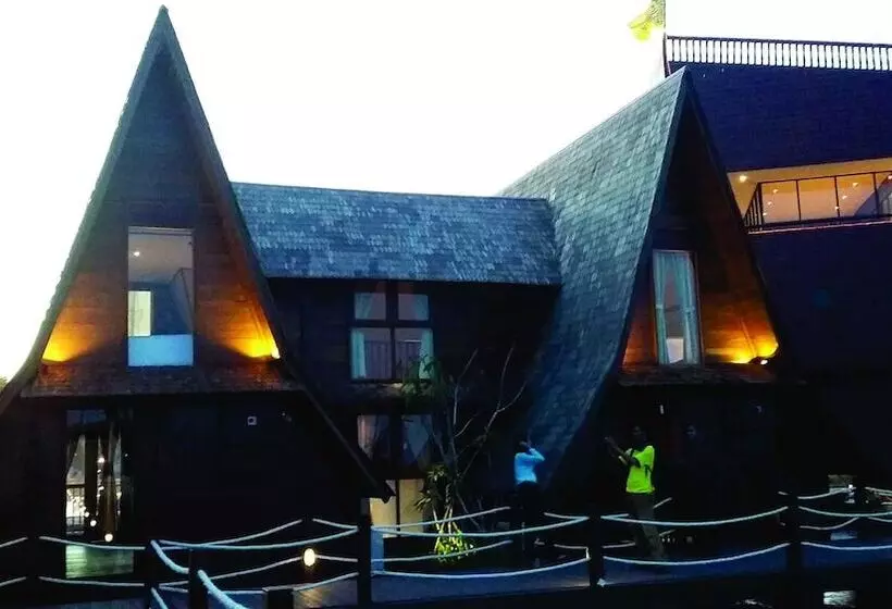 Hotel Cirebon Waterland