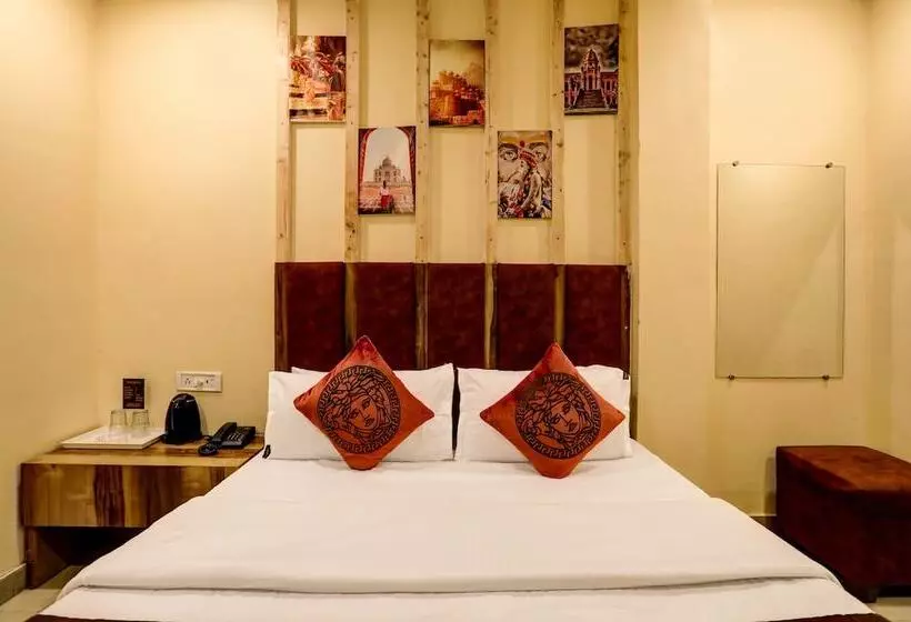 Staybook Hotel Jai Balaji New Delhi Railway Station