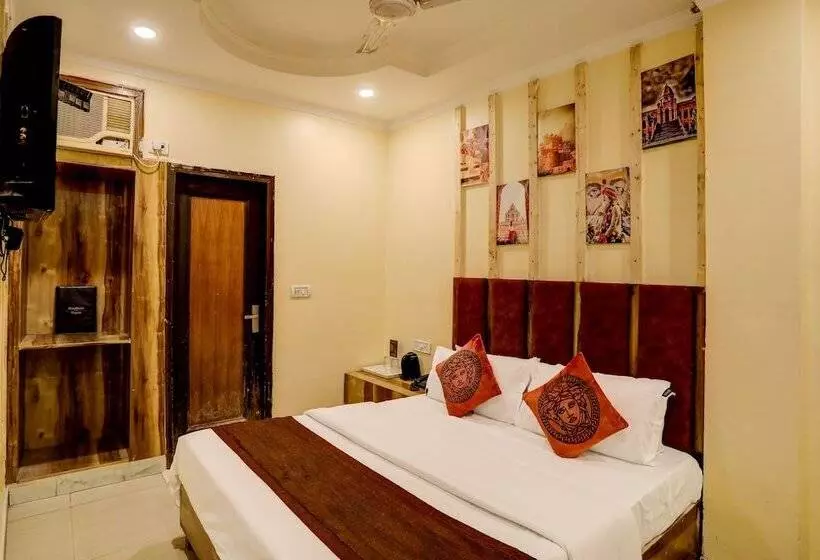 Staybook Hotel Jai Balaji New Delhi Railway Station