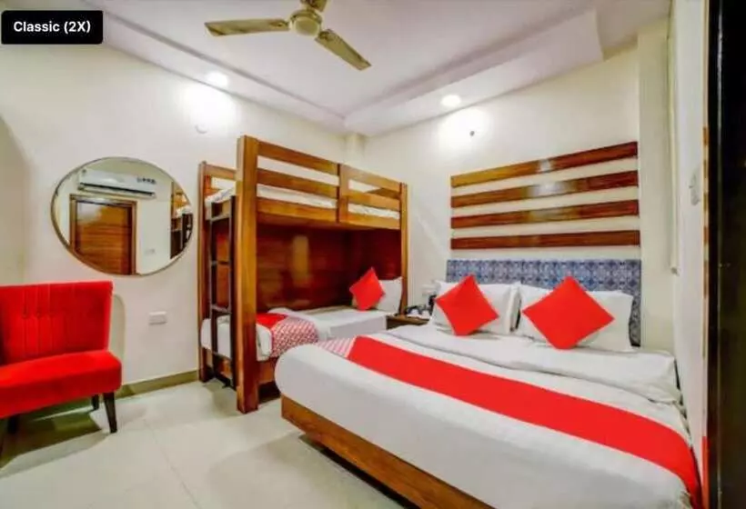 Staybook Hotel Jai Balaji New Delhi Railway Station