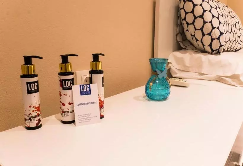 هتل Loc Hospitality "corfu Port Suites Mantouki"