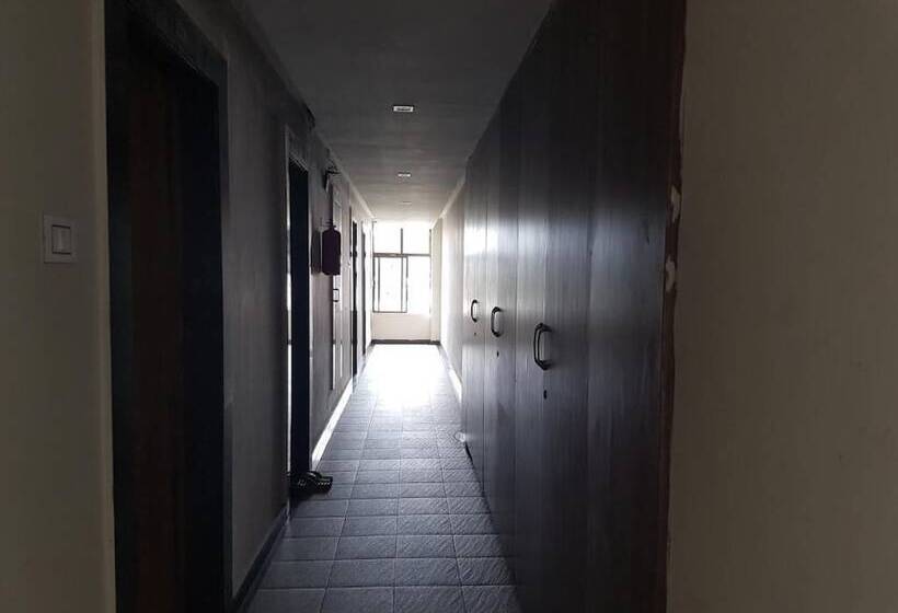 Hotel Mahabir Sheraton