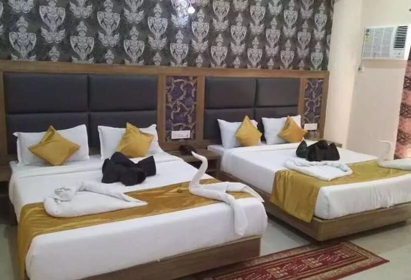 ホテル Mahabir Sheraton