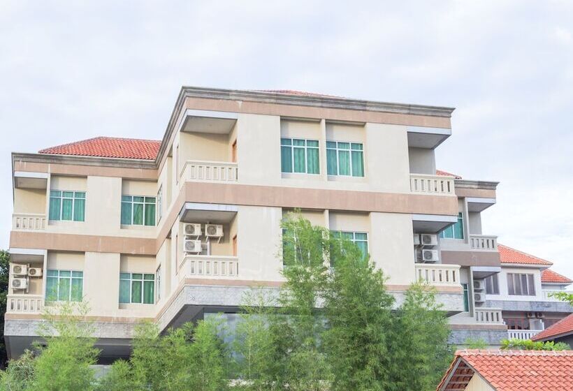 בית מלון כפרי Nipah Island Resort