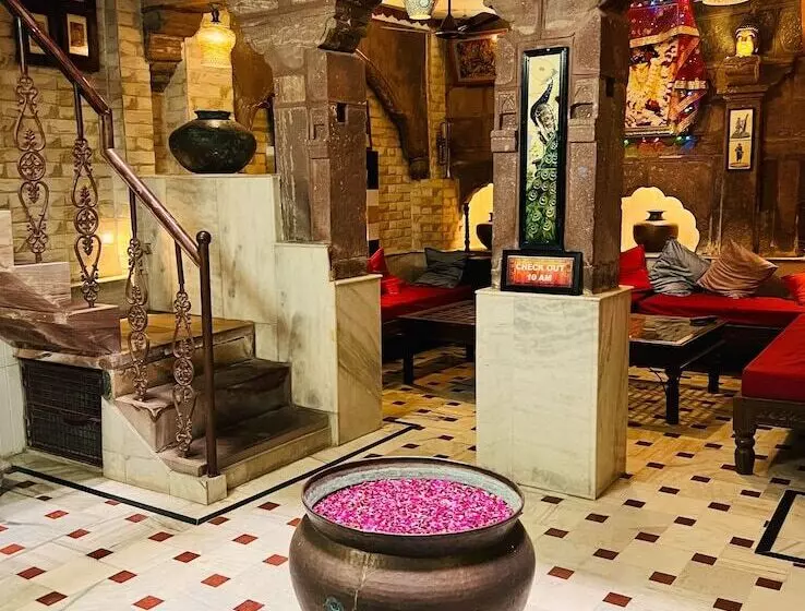 ホテル Raj Mandir  Boutique Home Stay