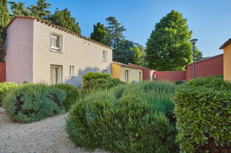 Hotelli Residence Odalys Le Village Camarguais Les Gardians