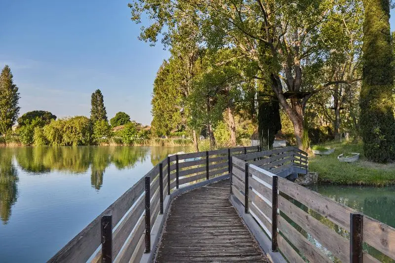 Hotelli Residence Odalys Le Village Camarguais Les Gardians