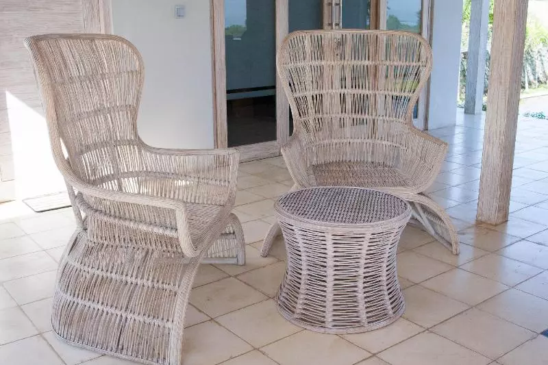 ホテル The Suites Lombok