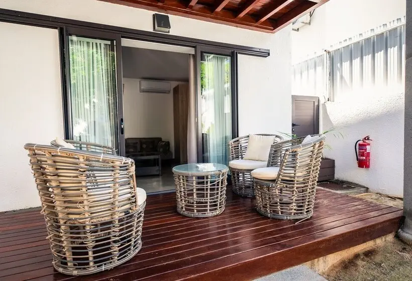 هتل Toparadis Guest House