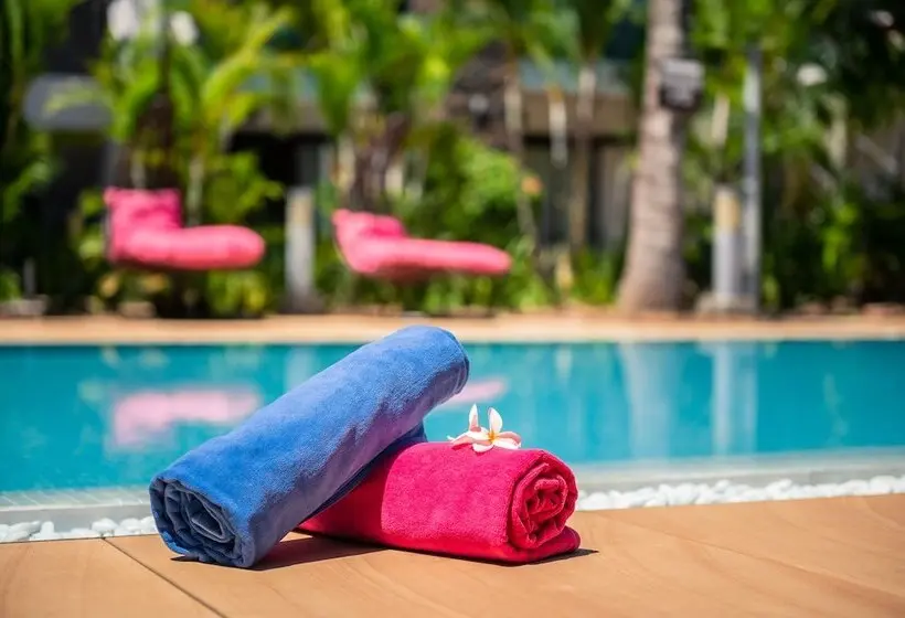 هتل Toparadis Guest House