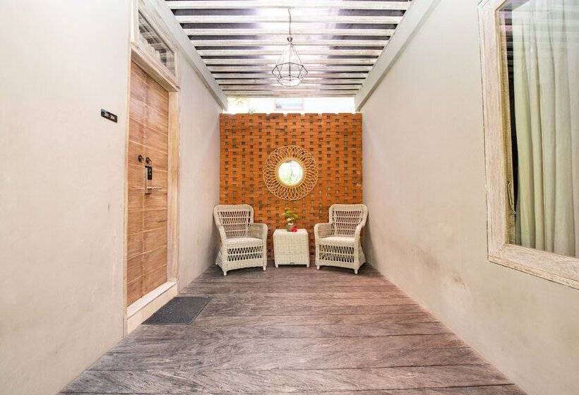 فندق Hanaka Riverside Ubud