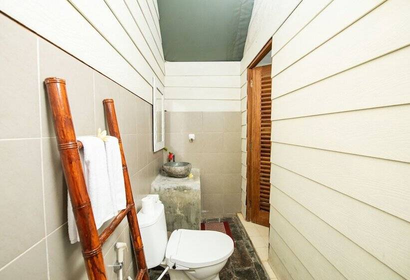 فندق Hanaka Riverside Ubud