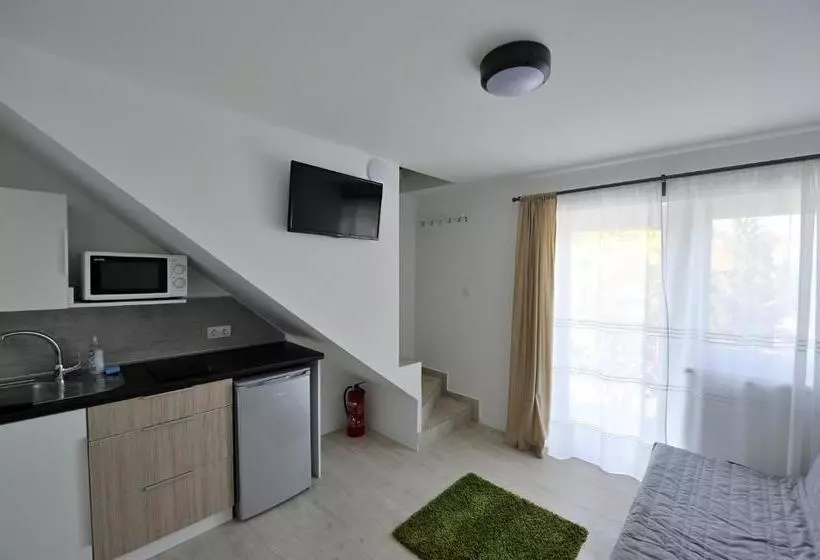 هتل Villa Oliver