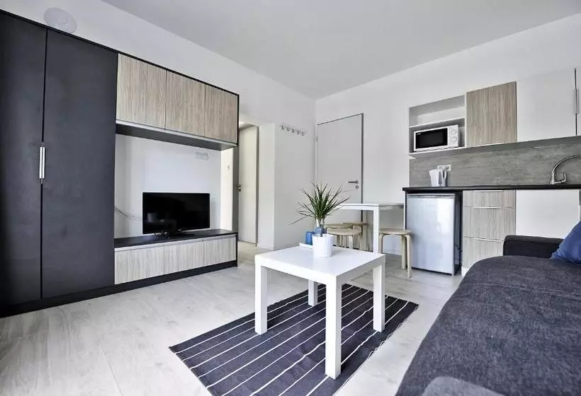 هتل Villa Oliver