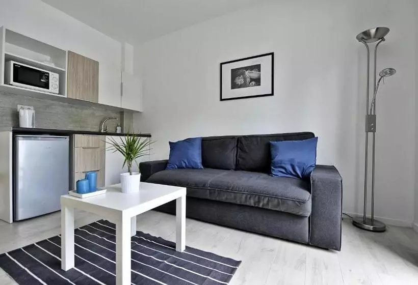 هتل Villa Oliver