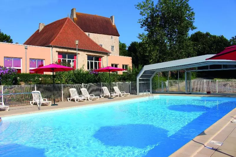 Hotelli Vvf Vienne Poitou
