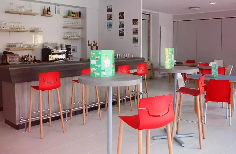 Hotelli Vvf Vienne Poitou