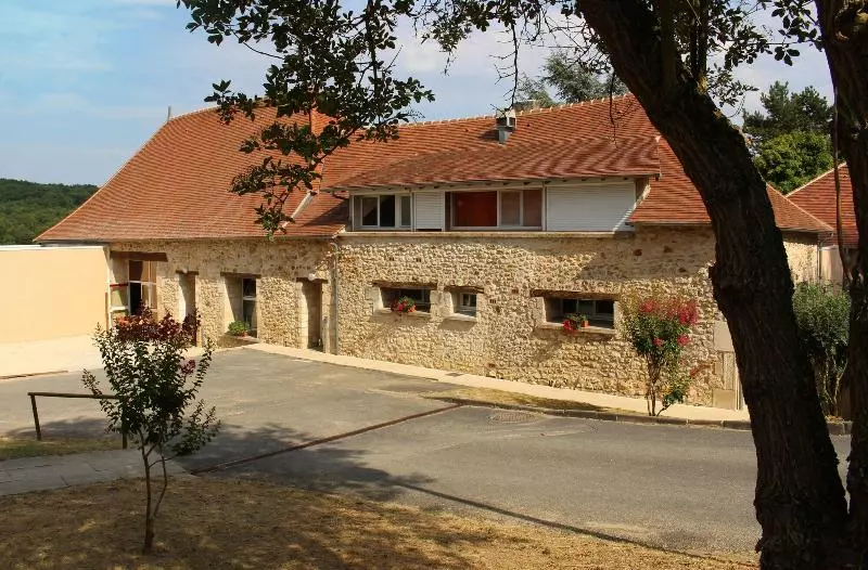 Hotelli Vvf Vienne Poitou