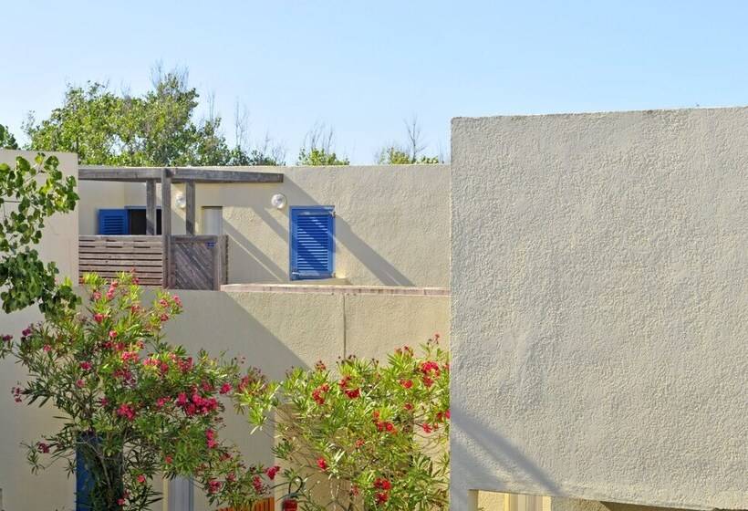 Отель Vvf Villages Les Portes Du Roussillon, Le Barcarès