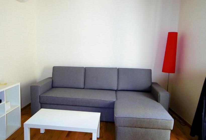 בית מלון כפרי Welcome To Cannes - Rue Meynadier