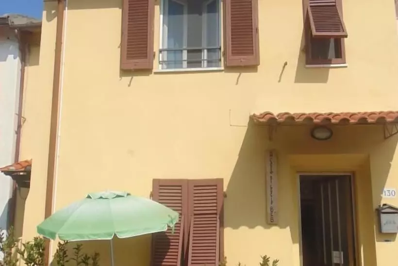 هتل A Casa Di Lucia