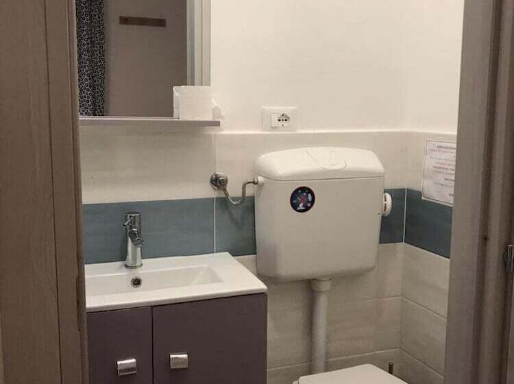 هتل A Casa Di Lucia