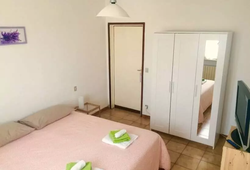 هتل A Casa Di Lucia