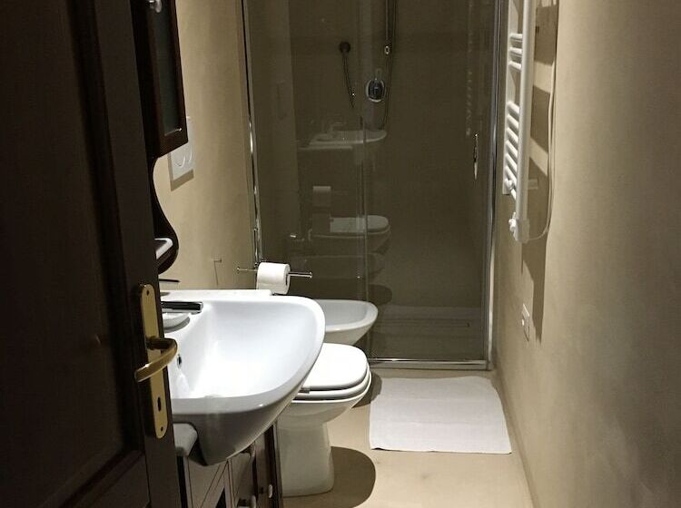 בית מלון כפרי Abc Pallavicini