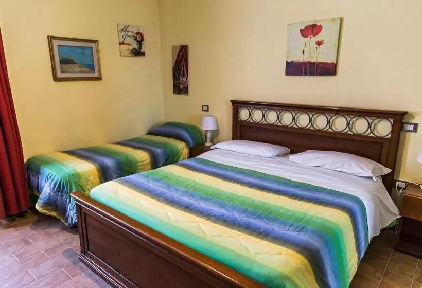 ホテル Agriturismo B&b Le Gazze