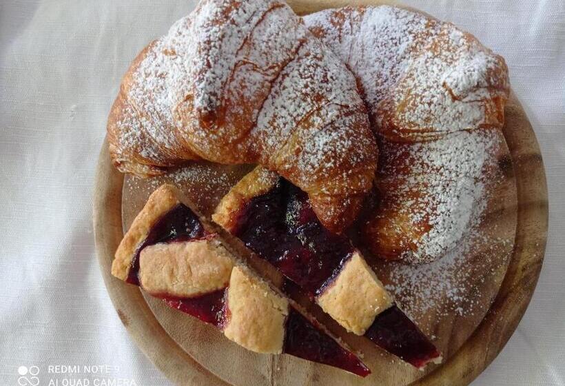 هتل Agriturismo Corte Maccini