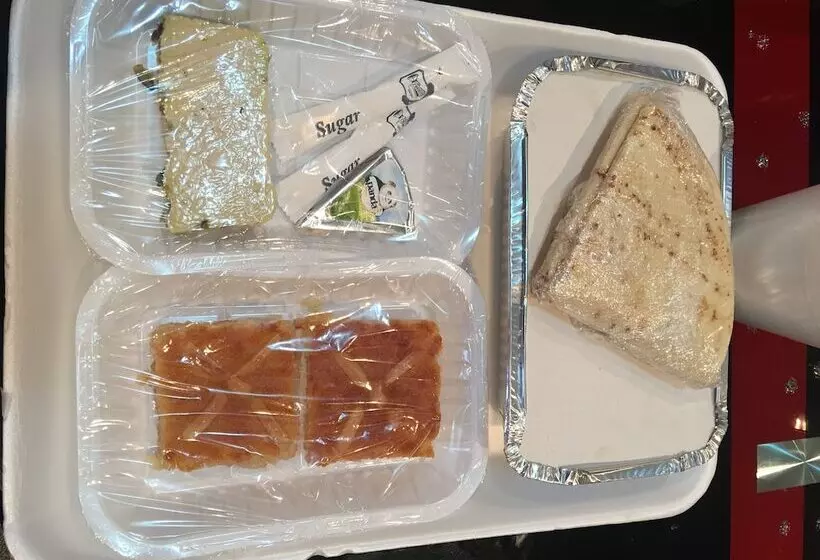 Aljazeera Hotel Apartments