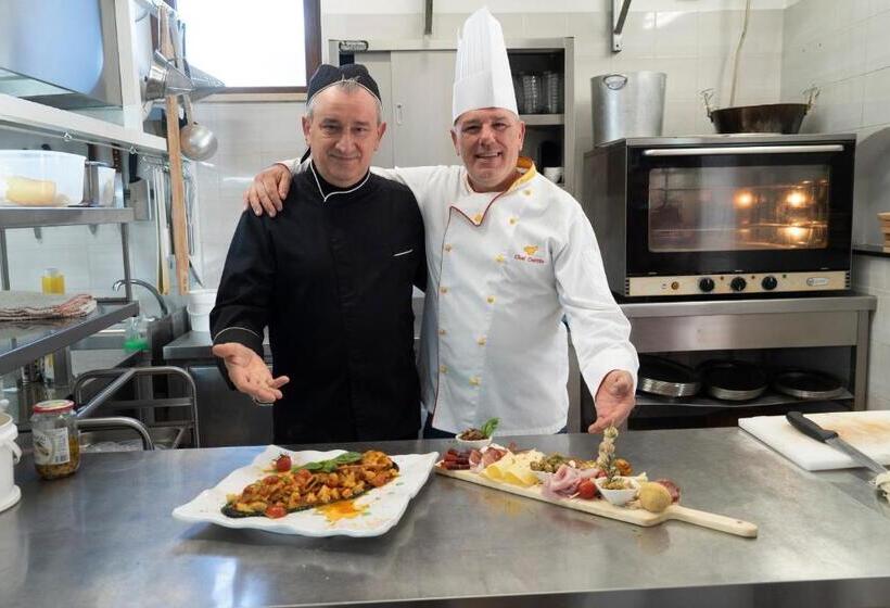 Отель B&b Il Casale Di Federico