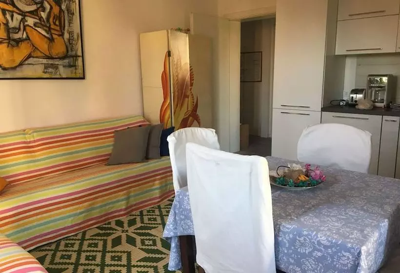 Hotel B&b Mari & Popi S House