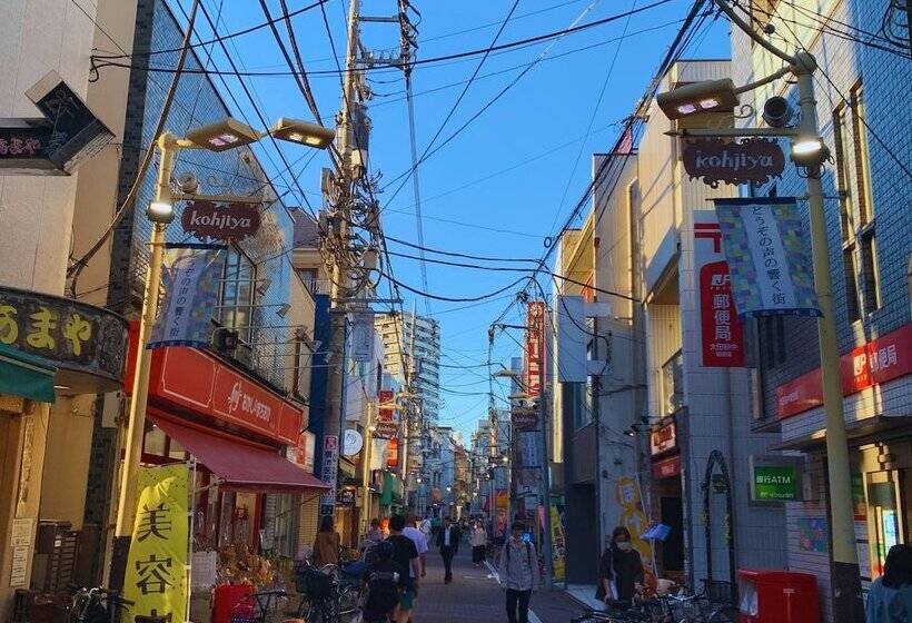 Отель Beagle Tokyo Hostel＆apartments