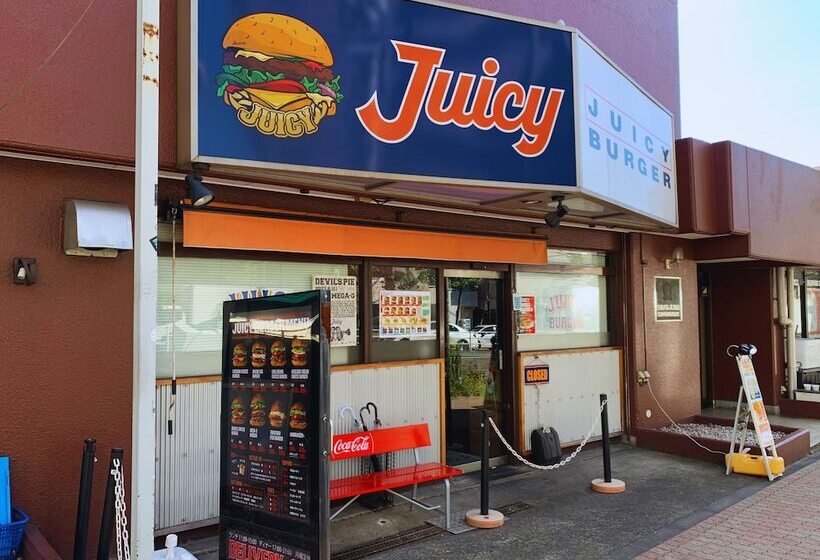 Отель Beagle Tokyo Hostel＆apartments