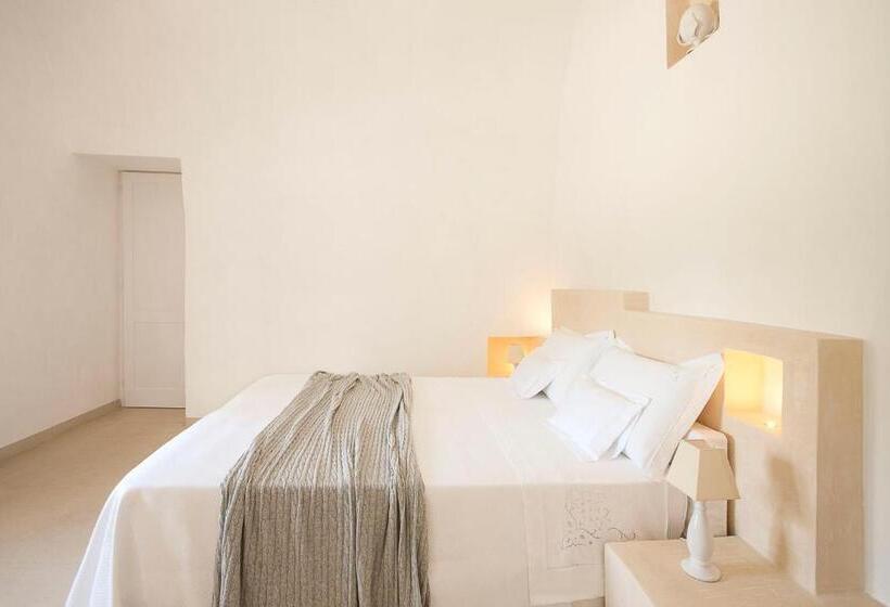 Отель Critabianca Masseria In Salento